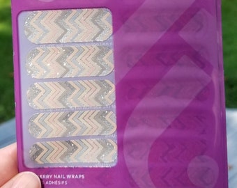 Envolturas de uñas de jamberry, azúcar y especias