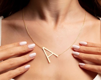 The Phoebe Necklaceoversize 14k Gold 