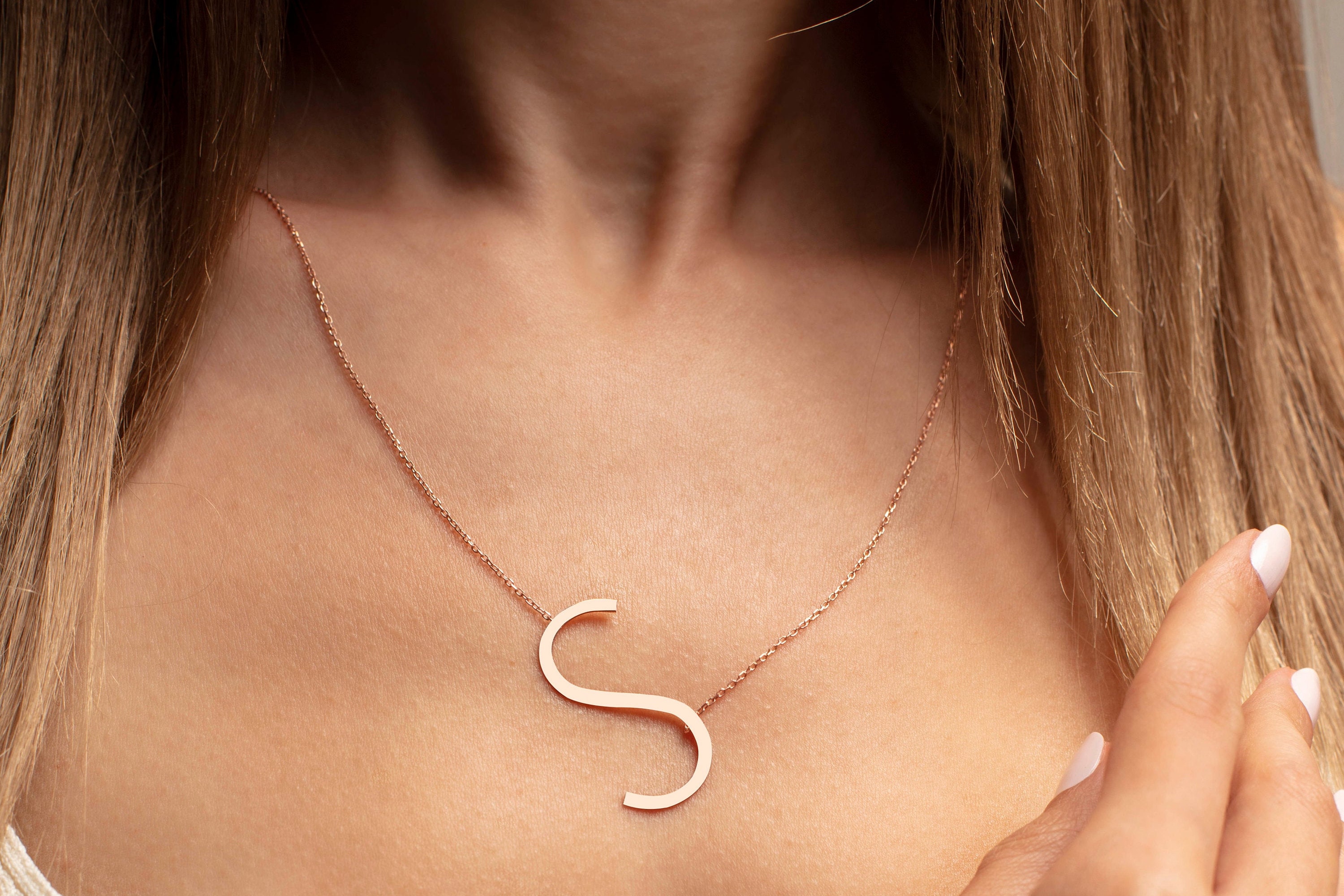 Alexis Rose Initial Necklace for Woman, Big Letter Sideways Necklace, Silver Large Letter Necklace, Layering Letter Necklace for Mother