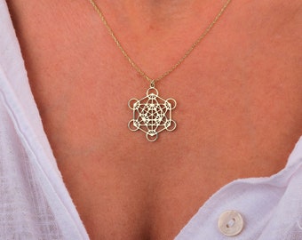 Metatron Cube Necklace, Sacred Geometry Pendant, Archangel Necklace, Religious Symbol Necklace, 7 chakra metatron, Birthday Gift, Yoga Gift