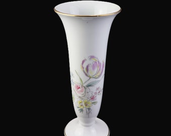 Porcelain vase with flowers and gold rim / Hutschenbuther porcelain / Bavaria / Germany / Vintage / Hand-made