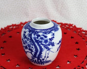 Vintage Porcelain Vase - Elegant 50-year-old Japanese Porcelain Vase - beautiful blue floral motif - cobalt porcelain