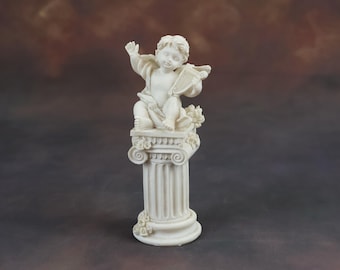 French Clown Figurine Pierrot Vintage Ceramic Music Box Japan