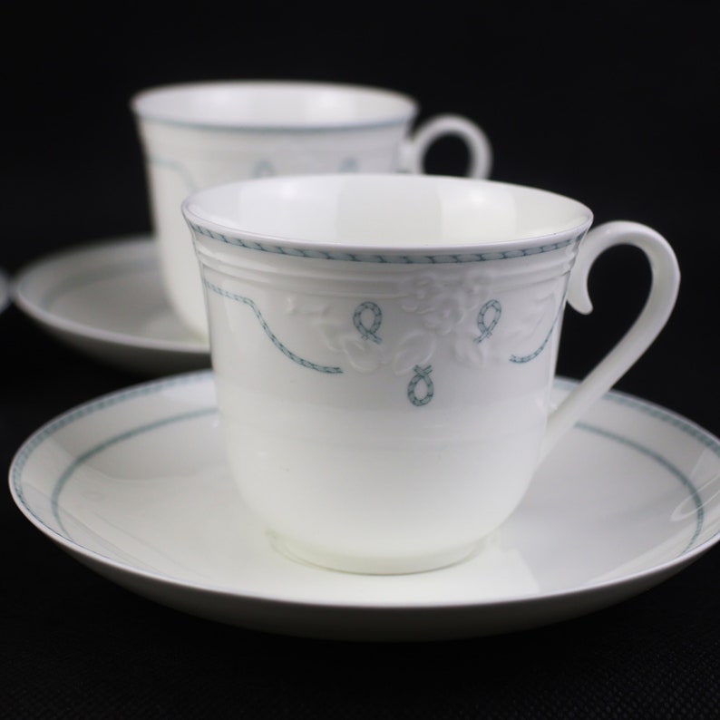 Villeroy Boch Amando Tea Service, 4 Vintage Bone China Cups & Saucers