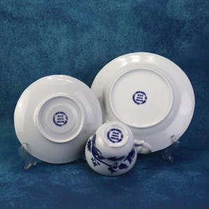 Vintage porcelain, coffee service, onion pattern, genuine cobalt, Wellco Krefeld, cups and saucers, cake plates, dishwasher safe image 14