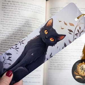 黒猫のブックマーク | タッセル付きファンタジーラミネートブックマーク