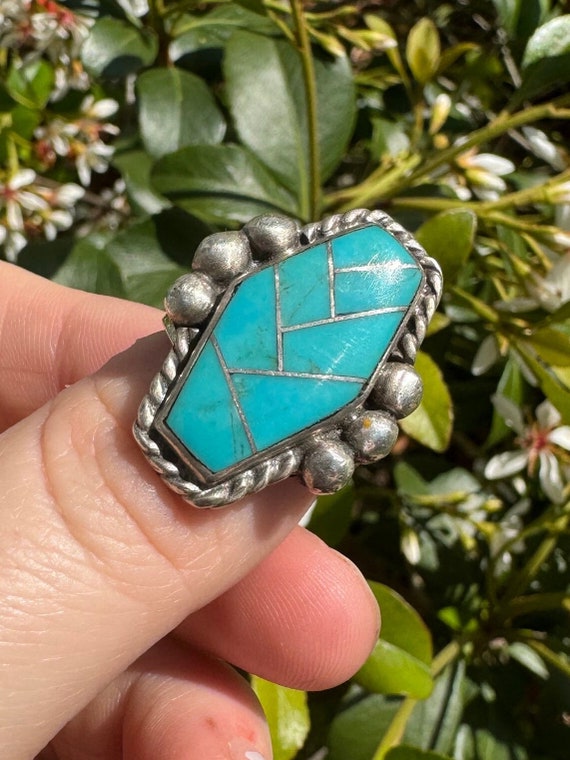Stunning southwestern style inlay turquoise ring - image 2
