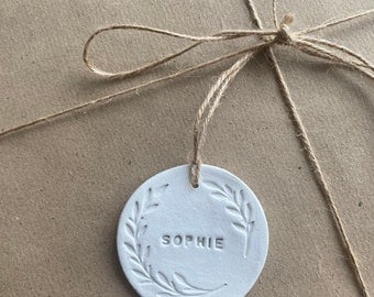 Personalised Clay Gift Tag - Wreath Design