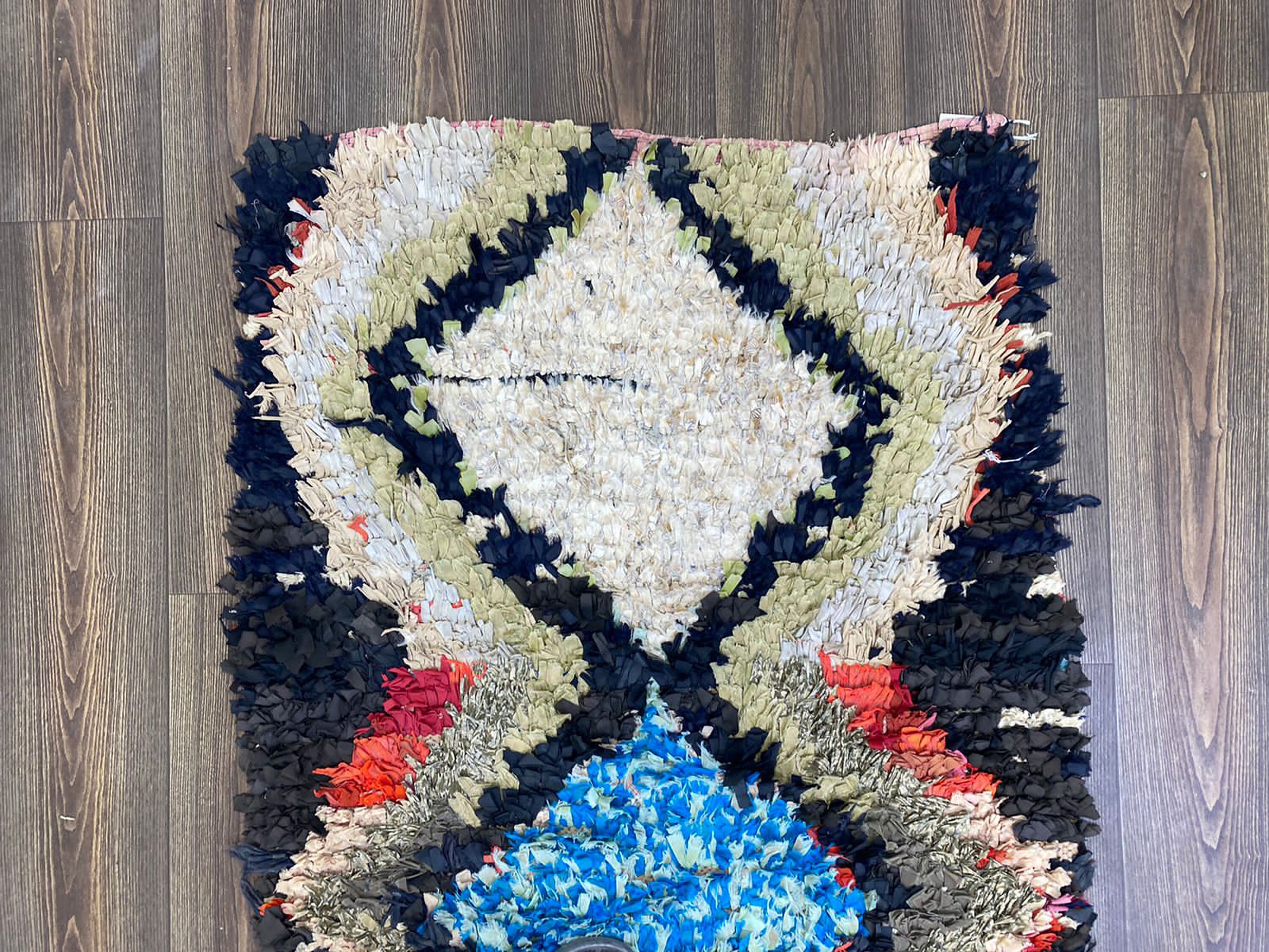 9.5 x 2.7 フィートのヴィンテージ ブシュロイト モロッコ ランナー