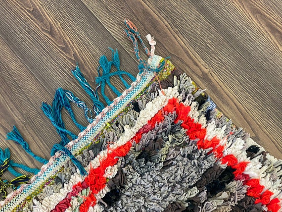 新品未使用　Moroccan boucherouite rug ポシャルウィット 4x8 Vintage Moroccan Boucherouite Area Rug. - Etsy