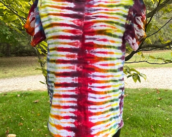 Rainbowcore Tie Dye Shirt, Cool Short Sleeve Women’s Tie Dye Top, Trippy Shirt