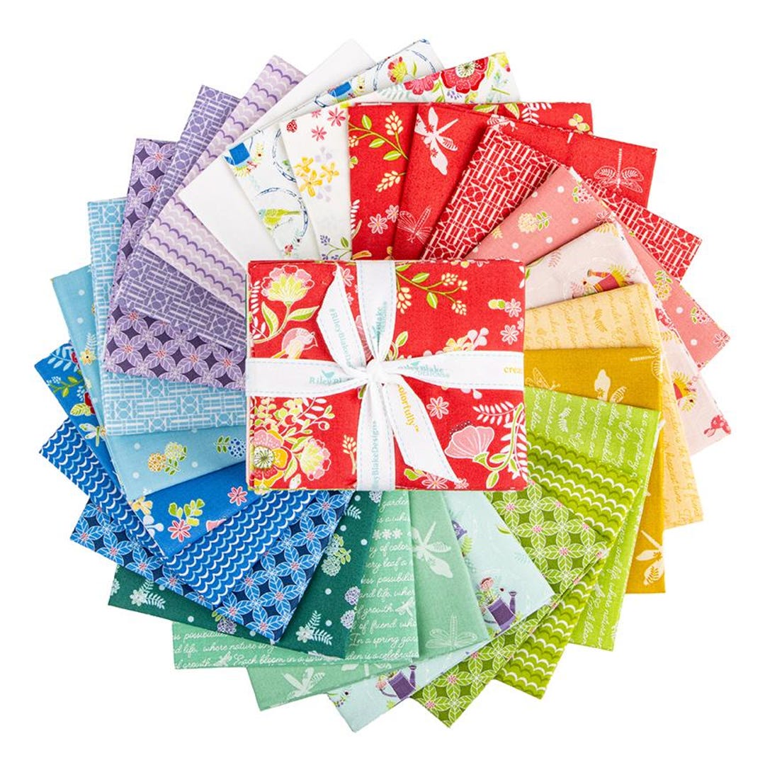 PREORDER Riley Blake Awakening Fat Quarter Bundle - Floral Fabric ...