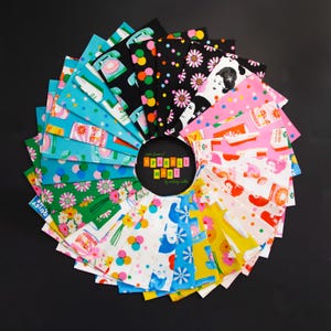 FÖRBESTÄLL Ruby Star Society Sparkle Mart 5" Stacker - Charm Pack - Melody Miller