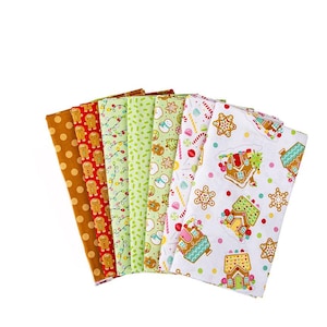 IN STOCK Riley Blake Gingerbread Kisses  7 piece Mini Fat Quarter Bundle - Christmas Fat Quarters - Christmas fabric