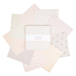 EN STOCK Riley Blake Lori Holt Gentler Times Fondos pastel de capas - Apilador de 10 ” - Pastel de capas floral - Tela Lori Holt - tela vintage