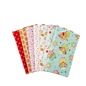 IN STOCK Riley Blake Gingerbread Kisses  7 piece Mini Fat Quarter Bundle - Christmas Fat Quarters - Christmas fabric