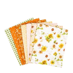 VORBESTELLUNG Riley Blake Sunflower Whispers 7 teilige Mini Fat Quarters Bundle - Florale Fat Quarters - Riley Blake Ostern Fat Quarters Bundle -