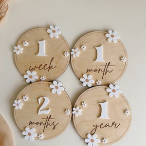 Baby Milestone Boho Baby Milestone Wooden daisy Flower Milestone Disc Monthly Baby Milestone Marker Baby Growth Baby Photo Prop image 4