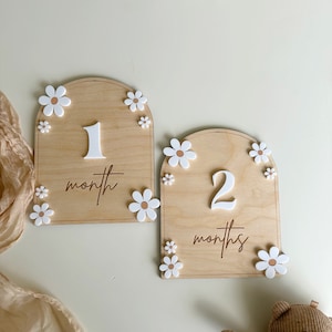 Jalon bébé | Jalon Boho Baby | Disque jalon fleur marguerite en bois | Marqueur d'étape mensuel pour bébé | Croissance de bébé | Accessoire photo bébé