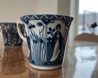 Juego de 6 tazas de té antiguas holandesas "Lange Lijs" – Porcelana china azul y blanca de Mosa Maastricht, tazas de té antiguas europeas