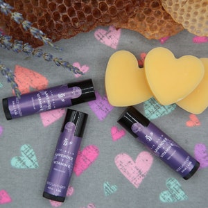Beeswax Lip Balm | Shea Butter Lip Balm | All Natural | Lip Moisturizer | Natural Balm | Moisturizing Balm | Vitamin E Oil | Raw Honey
