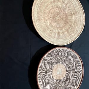 A Set Of Two Tonga Binga Baskets Wall Art Decor Baskets 25,24  INCH African Wall Basket Art Deco