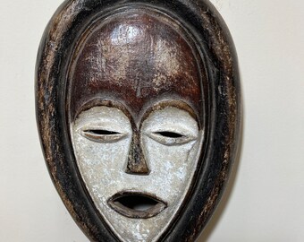 レガ・ブワミ協会マスクコンゴ - Etsy 日本