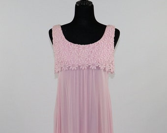 Light Pink 60s Floral Chiffon Dress for Spring Summer - Vintage Short Sleeve Scoop Neck Gown