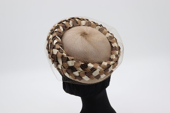 Vintage Brown Straw Hat with Veil - 1950s White a… - image 4