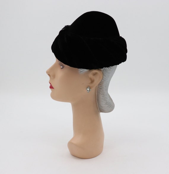 Vintage Black Velveteen Conical Hat - 1930s 1940s… - image 4