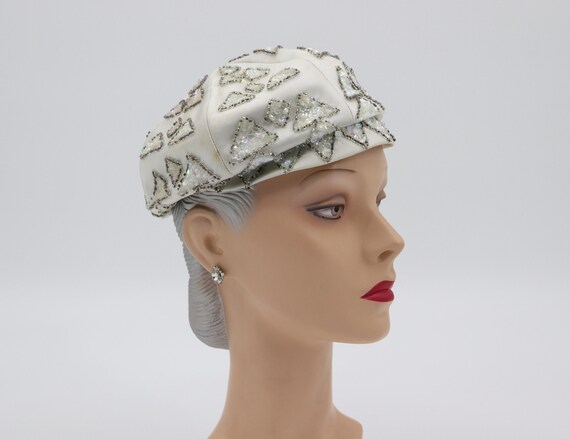 Vintage 1960s Women's White Hat with Sequins - Mo… - image 3