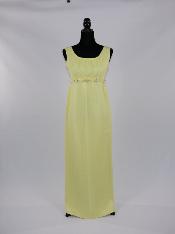 White dress with clearance yellow flowers
