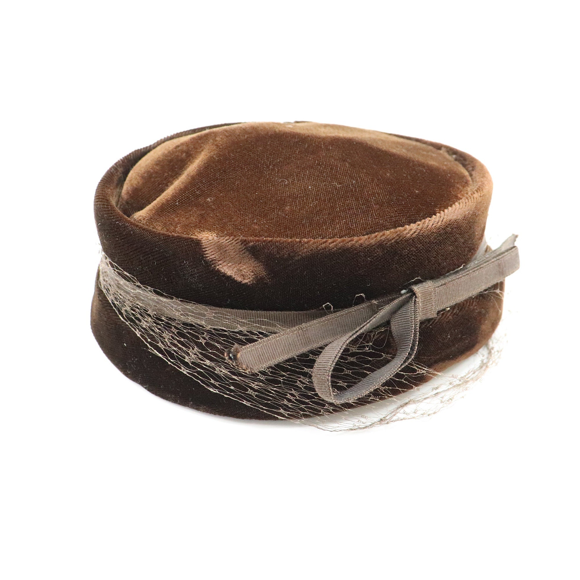 Vintage 1950s Brown Velveteen Pillbox Hat With Bow and Veil 