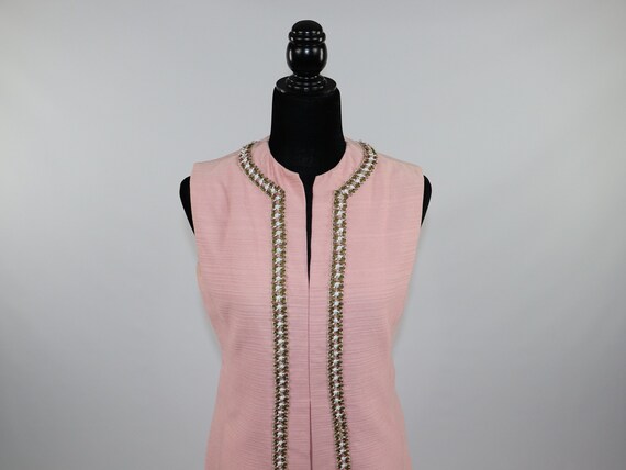 Vintage 1960s Pink Mod Dress with Sequin and Gold… - image 3