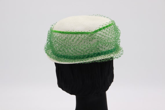 Vintage White and Green Hat - 50s 60s Ann-Sue Vei… - image 5