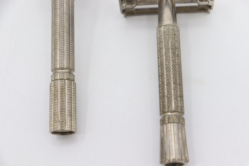 Set of 2 Vintage Gillette Razors Made in the USA 1940s Etsy
