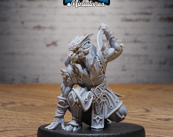Dragonborn Rogue -  32mm Fantasy Miniature - Tabletop -