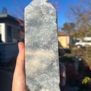 Blue Apophyllite 3.16lbs! Crystal Tower! (8x2.5x3 inch approx) amazing piece over 1420 gram total weight