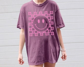 Colores cómodos Patrón de flores a cuadros Camisa con cara sonriente / Camiseta retro con cara sonriente / Camiseta con cara sonriente / Camiseta con cara feliz / Camiseta gráfica de gran tamaño
