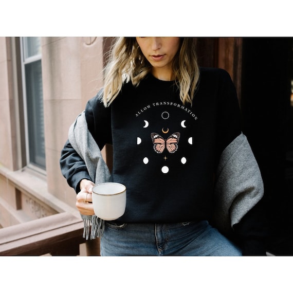 Spiritual Celestial Sweatshirt, Witchy Sweatshirt, Moon Phases Butterfly Sweatshirt, Aesthetic Cottagecore Clothes, Witchy apparel