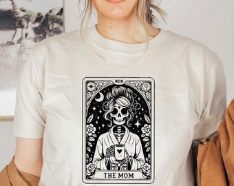 Chemise carte tarot maman, T-shirt maman squelette, chemise maman céleste, t-shirt Witchy Vibes, chemise cadeau fête des mères, cadeau vintage pour maman