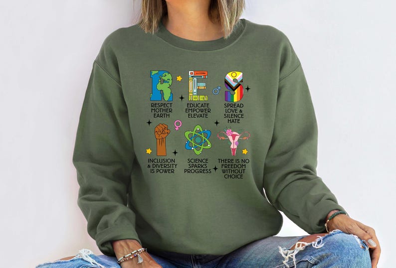 Resist Sweatshirt - Respect Mother Earth, Empower Education, Spread Love, Inclusion, Diversity, Pro-Choice, Science Drives Progress Bild 2
