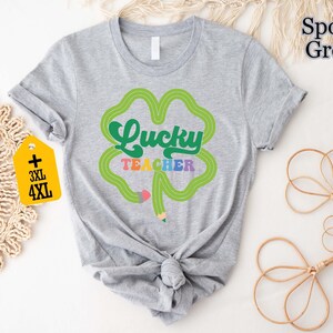 Camiseta Lucky Teacher Camiseta para profesor del Día de San Patricio Camiseta con trébol para profesor Regalo irlandés para profesor Atuendo para el Día de San Patricio Regalo Lucky Teacher imagen 5