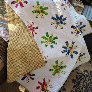 Hawaiian Flowers Quilt - Large Throw - 60&quot; x 70&quot;