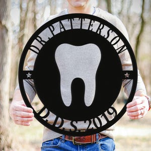 Dentist Metal Name Sign, Personalized Dentist Office Decor, Custom Dentist Wall Art,  Tooth Wall Sign, Dentist Office Sign, Dentist Gift