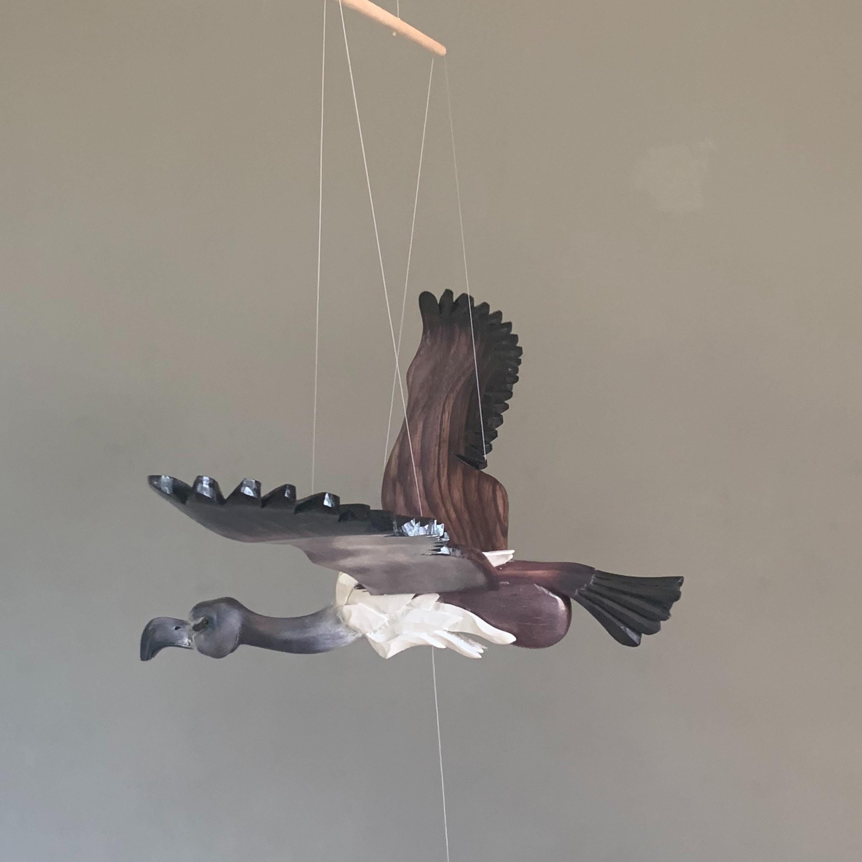 木製ハゲワシのモビール、飛ぶ鳥の彫刻、動く鳥の彫刻、動く鳥の 