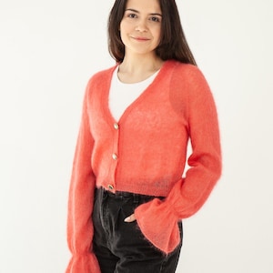 Handgestrickte Kid Mohair & Seide Strickjacke - Ausgestelltes Ärmel Design