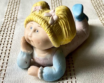 Cabbage Patch Ceramic Figurine, Vintage 1985 Edition Xavier Robert’s Collectable Cabbage Patch Doll, Blonde Girl with Pigtails