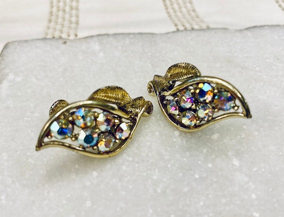 Vintage Gold Leaf Gemstone Earrings - image 5