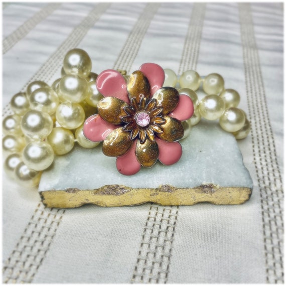 Vintage Mid Century Pink & Gold Floral Brooch, Re… - image 2